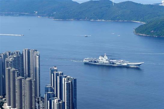 山东舰抵港当晚，香港一35岁男子涉嫌违规使用无人机航拍被拘，最高或可判罚10万元及2年监禁（转载）
